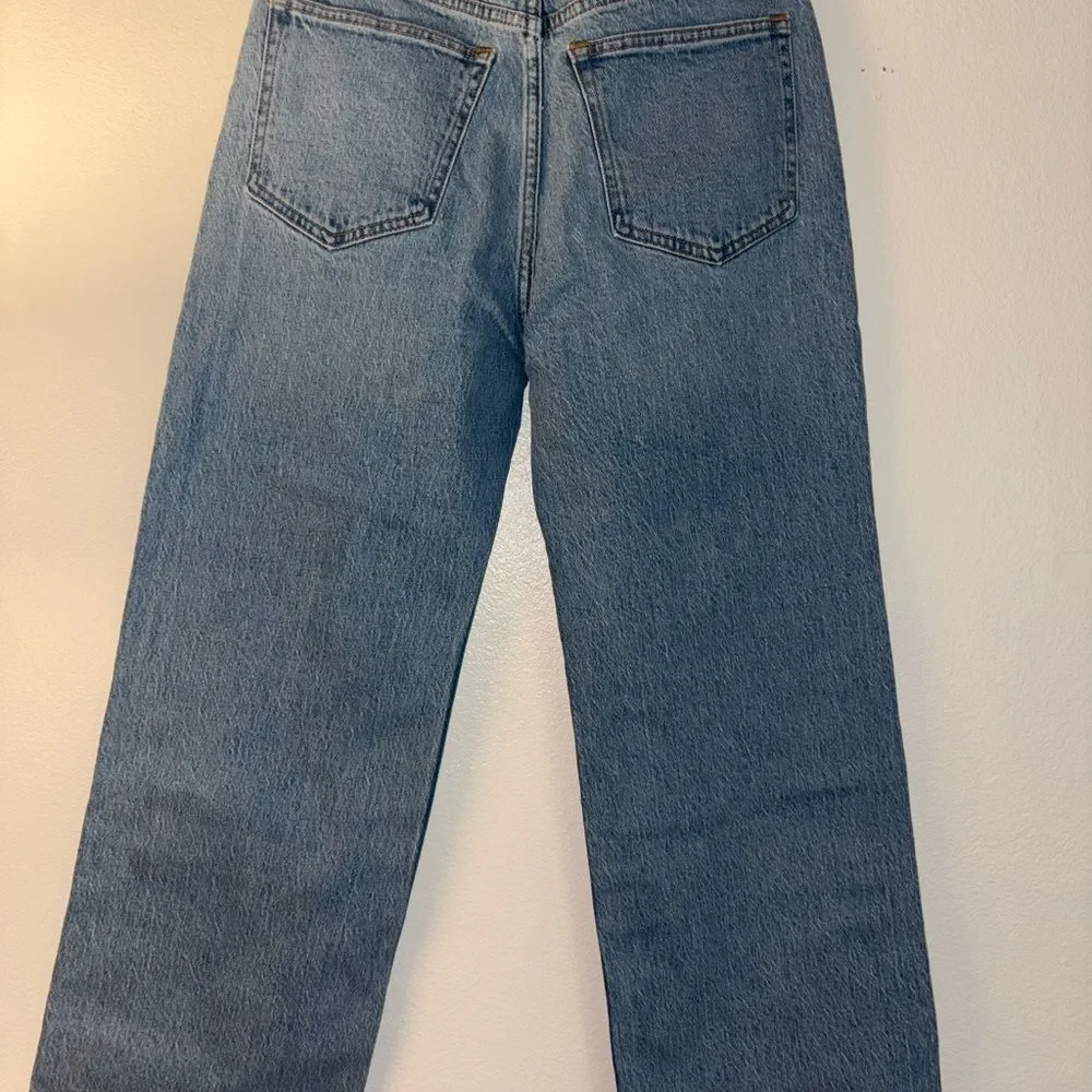SOLD Abercrombie & Fitch Women's High Rise Blue Jeans - Picture 2 of 3